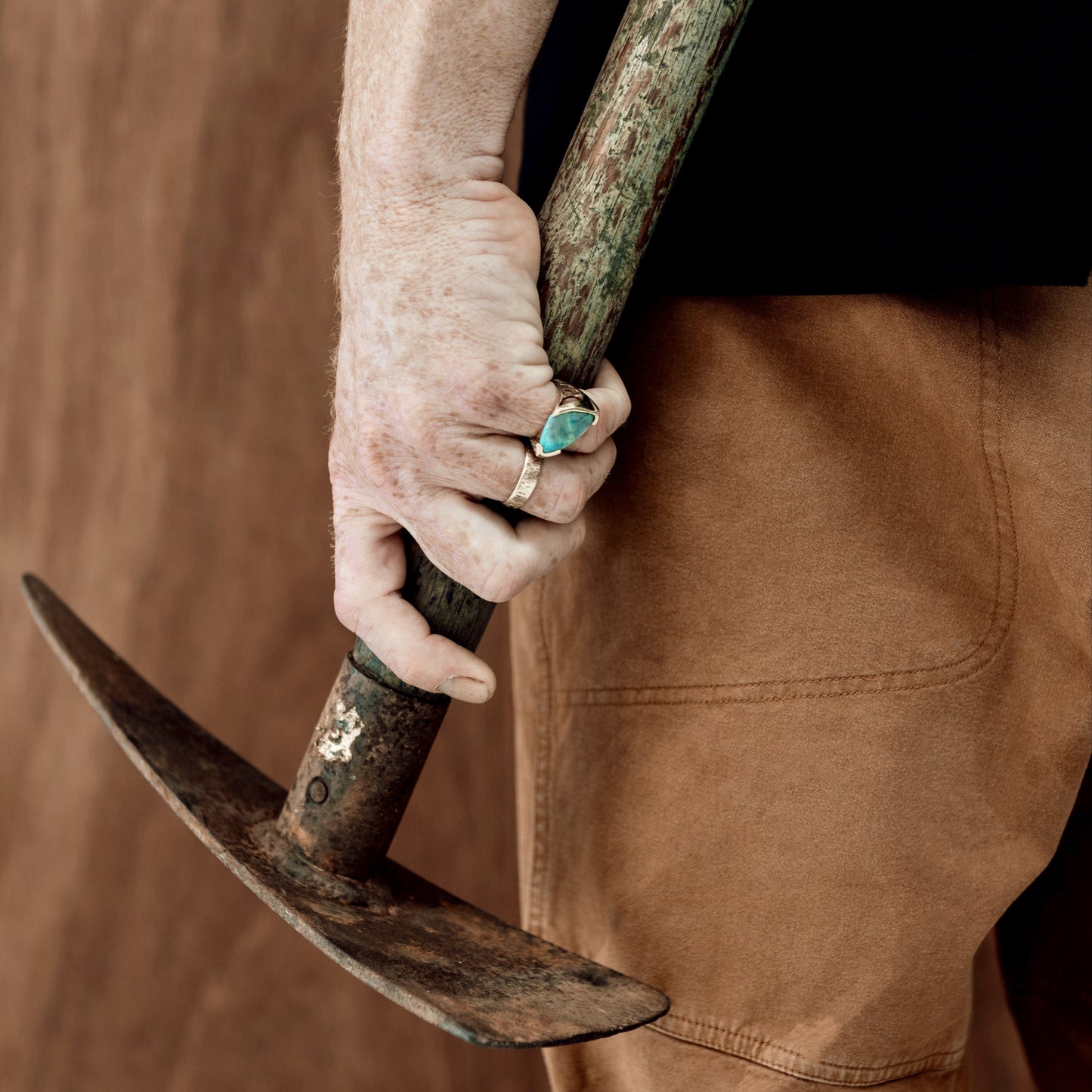 4.70ct Unisex Lightning Ridge Opal & Diamond Ring — 14ct Yellow Gold